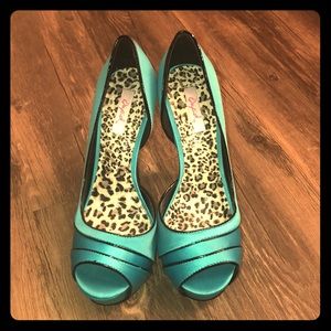 Women’s turquoise matte satin heels